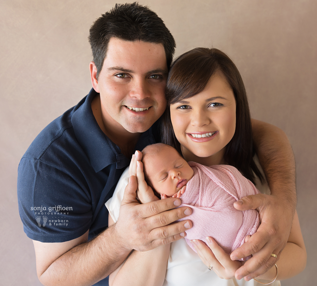 Lilly-Newborn-Brisbane-Newborn-Photographer-Sonja-Griffioen-17.jpg