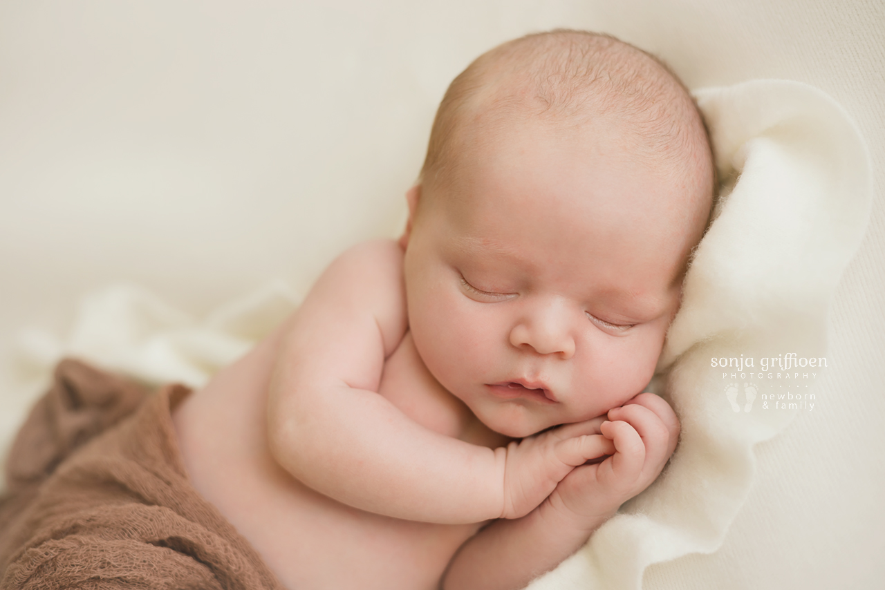 Lincoln-Newborn-Brisbane-Newborn-Photographer-Sonja-Griffioen-08.jpg