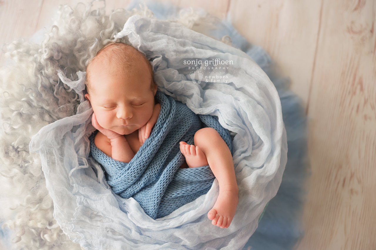 Louis-Newborn-Brisbane-Newborn-Photographer-Sonja-Griffioen-08.jpg