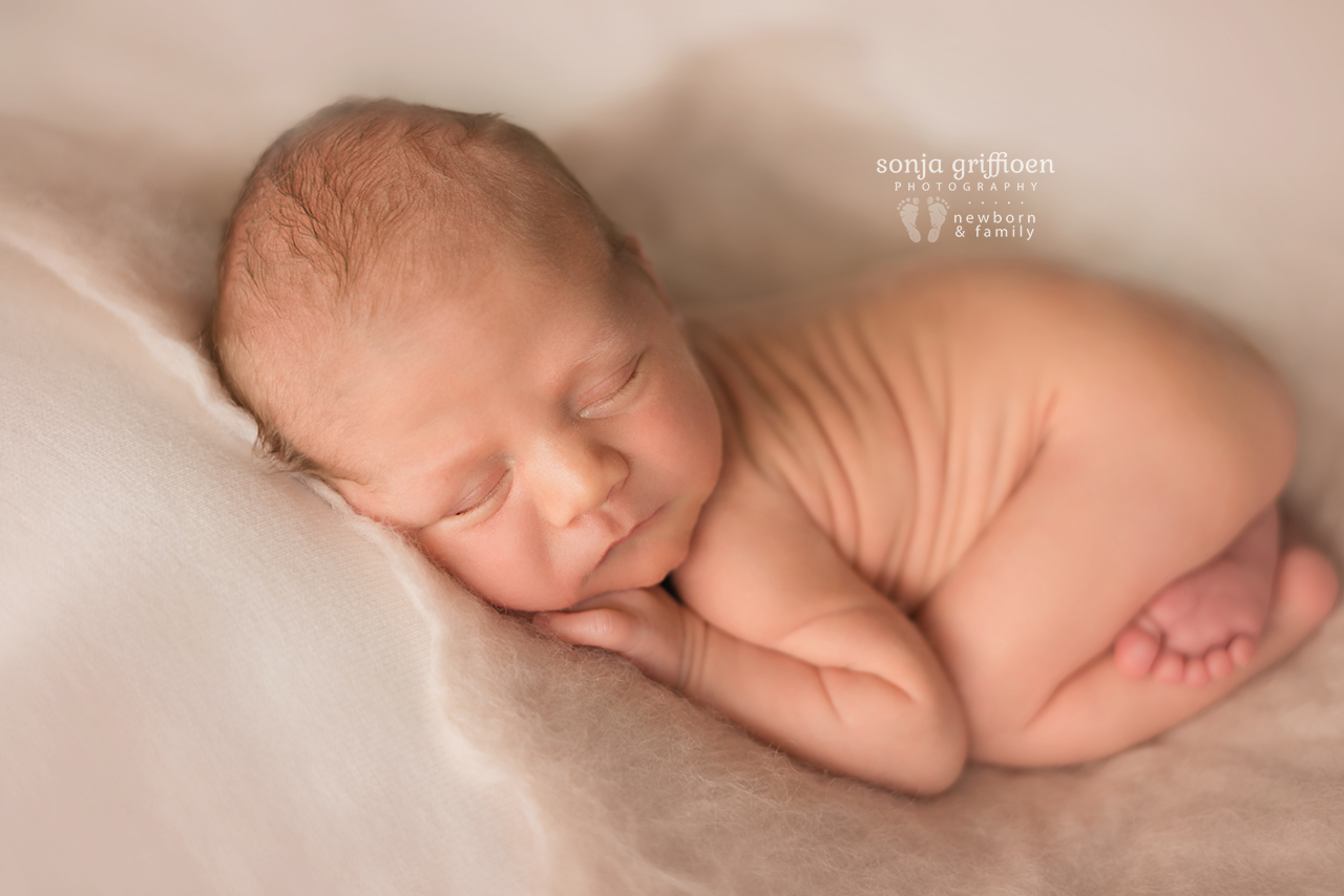 Louis-Newborn-Brisbane-Newborn-Photographer-Sonja-Griffioen-13.jpg