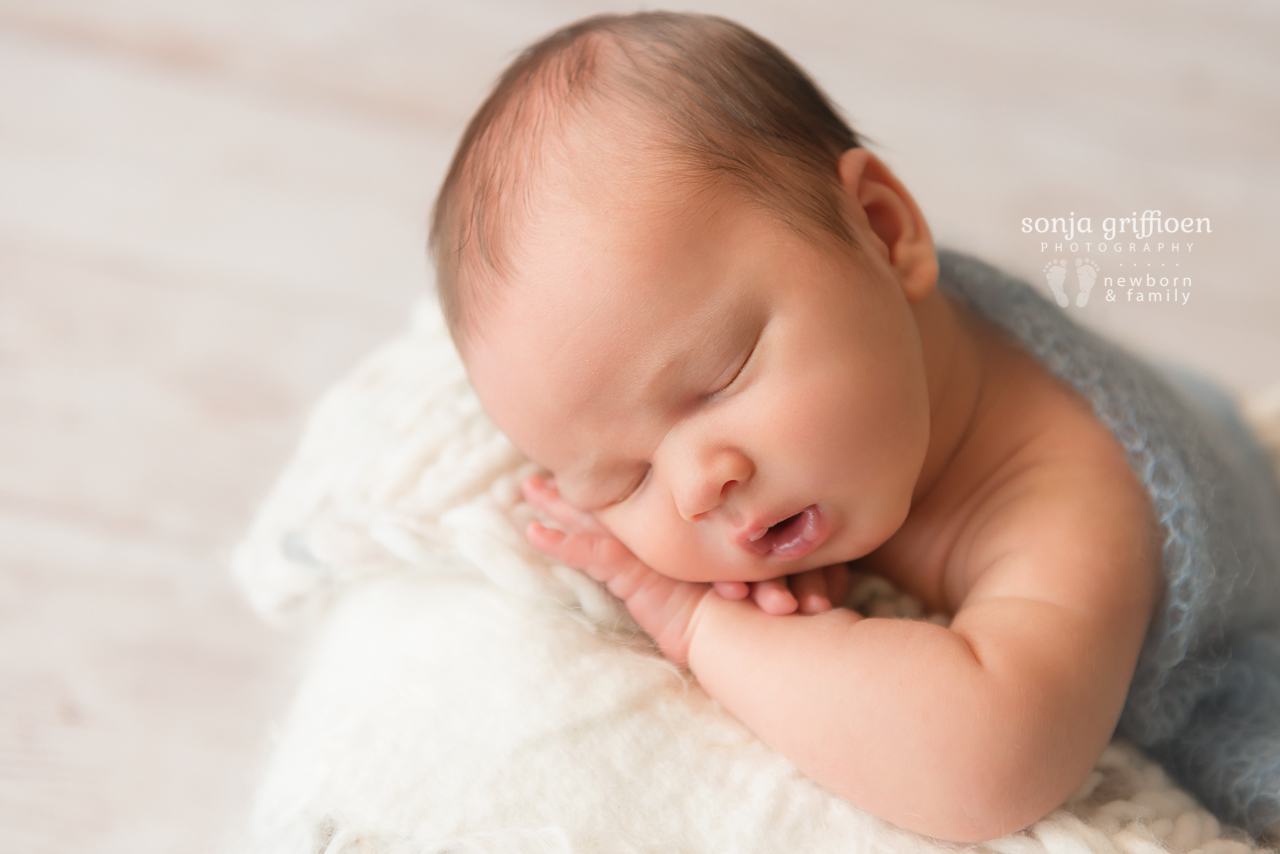 Lukas-Newborn-Brisbane-Newborn-Photographer-Sonja-Griffioen-02.jpg