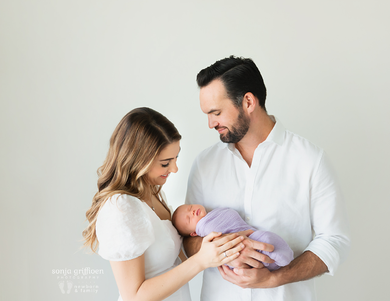 Macey-Newborn-Brisbane-Newborn-Photographer-Sonja-Griffioen-06b.jpg