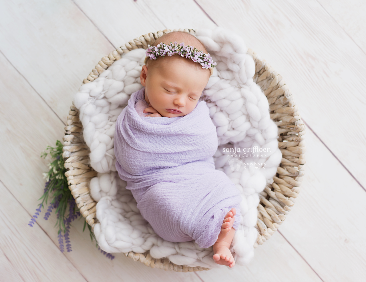 Macey-Newborn-Brisbane-Newborn-Photographer-Sonja-Griffioen-07b.jpg