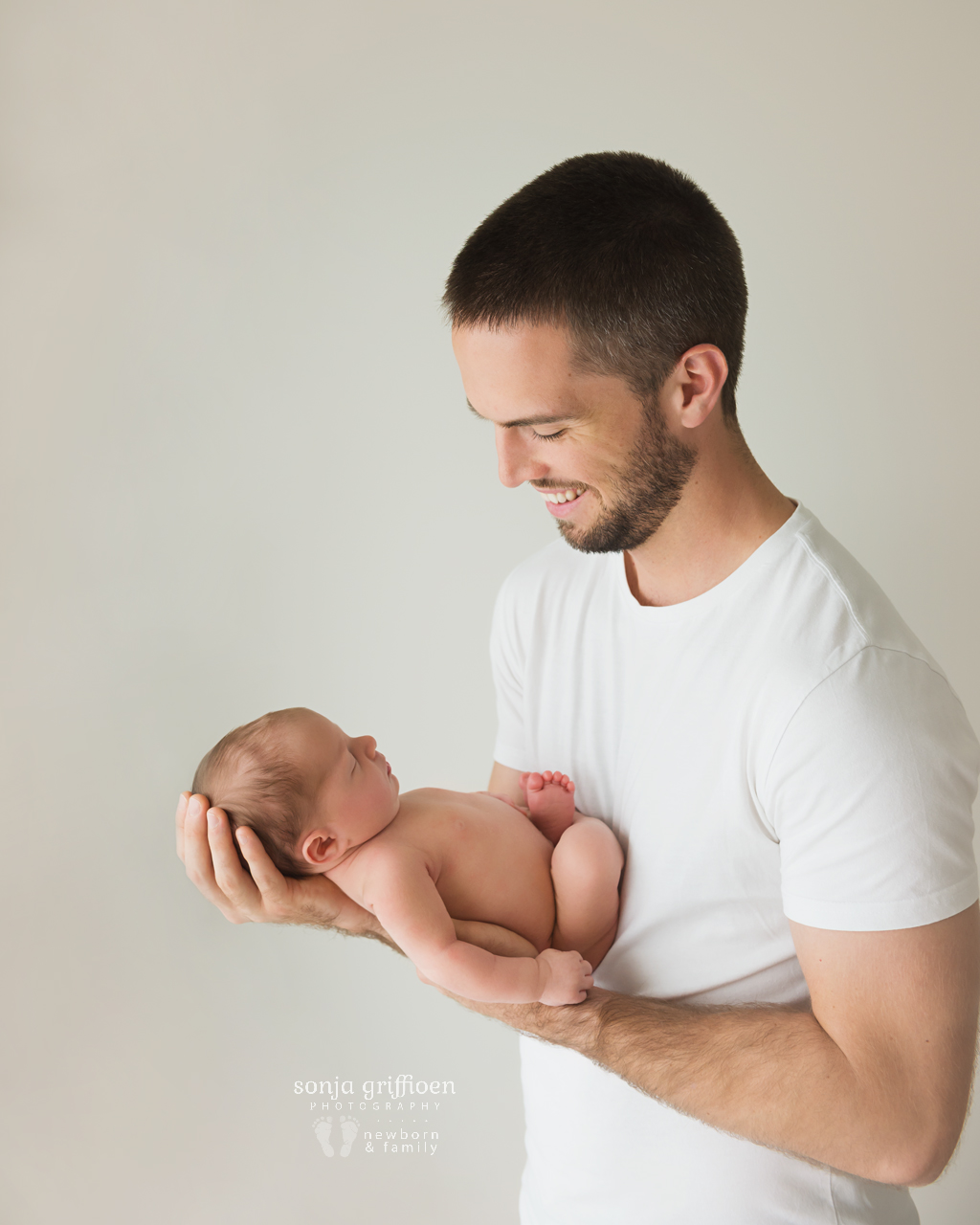 Madison-Newborn-Brisbane-Newborn-Photographer-Sonja-Griffioen-06.jpg