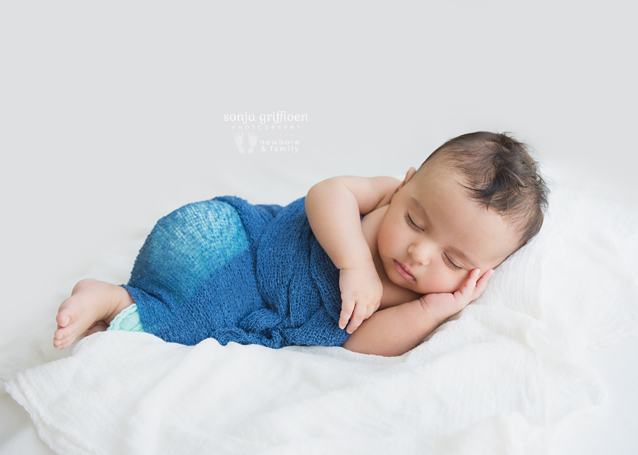 Manraj-6-Weeks-Brisbane-Baby-Photographer-Sonja-Griffioen-07.jpg