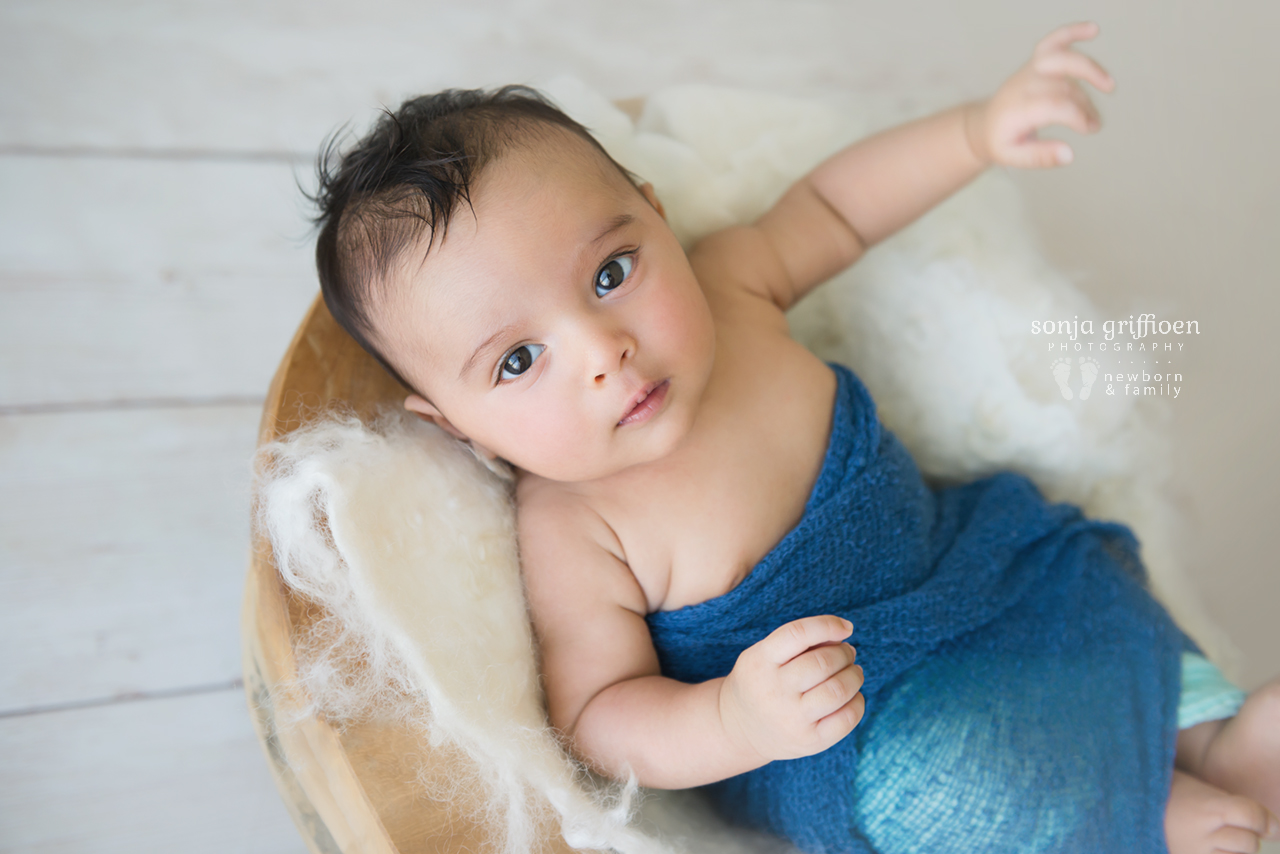 Manraj-6-Weeks-Brisbane-Baby-Photographer-Sonja-Griffioen-12.jpg