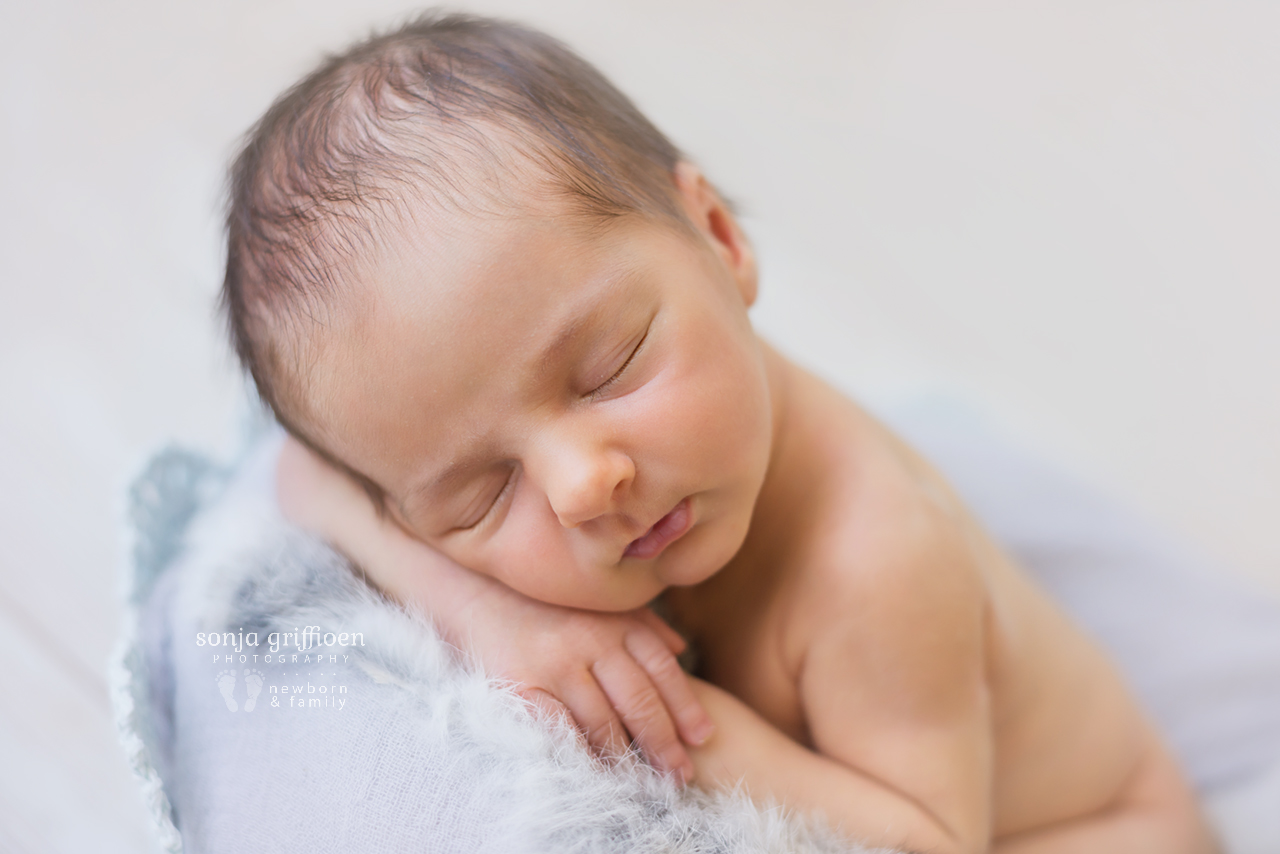 Maple-Rose-Newborn-Brisbane-Newborn-Photographer-Sonja-Griffioen-22.jpg