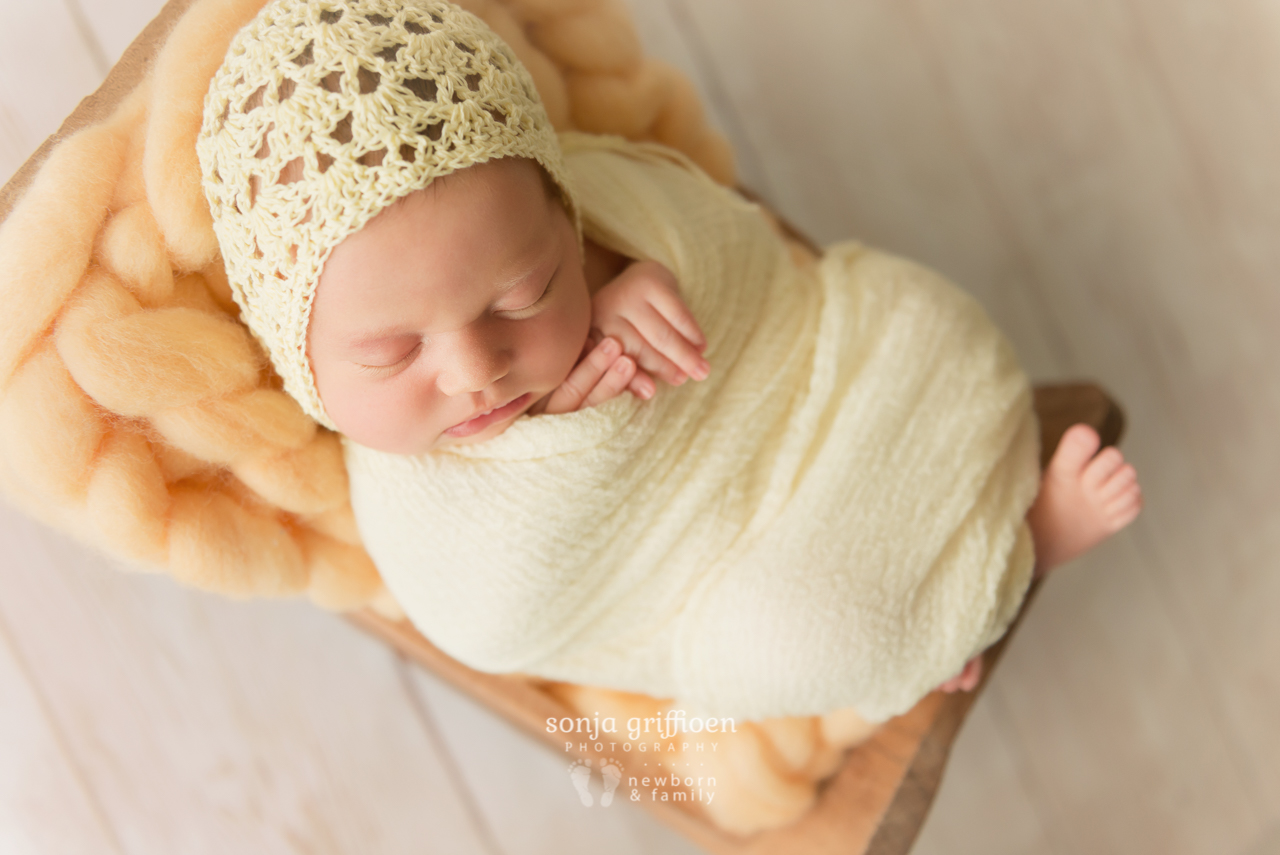 Marguerite-Newborn-Brisbane-Newborn-Photographer-Sonja-Griffioen-01.jpg