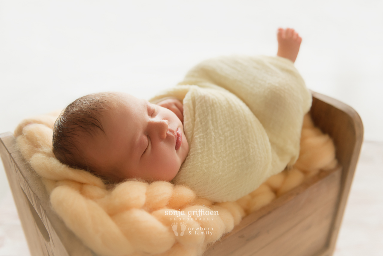 Marguerite-Newborn-Brisbane-Newborn-Photographer-Sonja-Griffioen-06.jpg