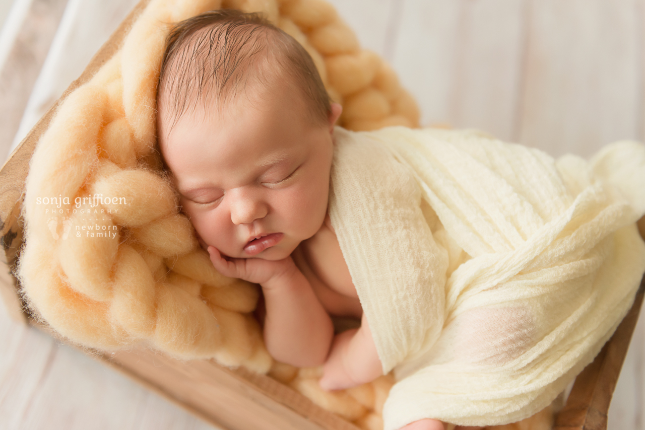 Marguerite-Newborn-Brisbane-Newborn-Photographer-Sonja-Griffioen-08.jpg