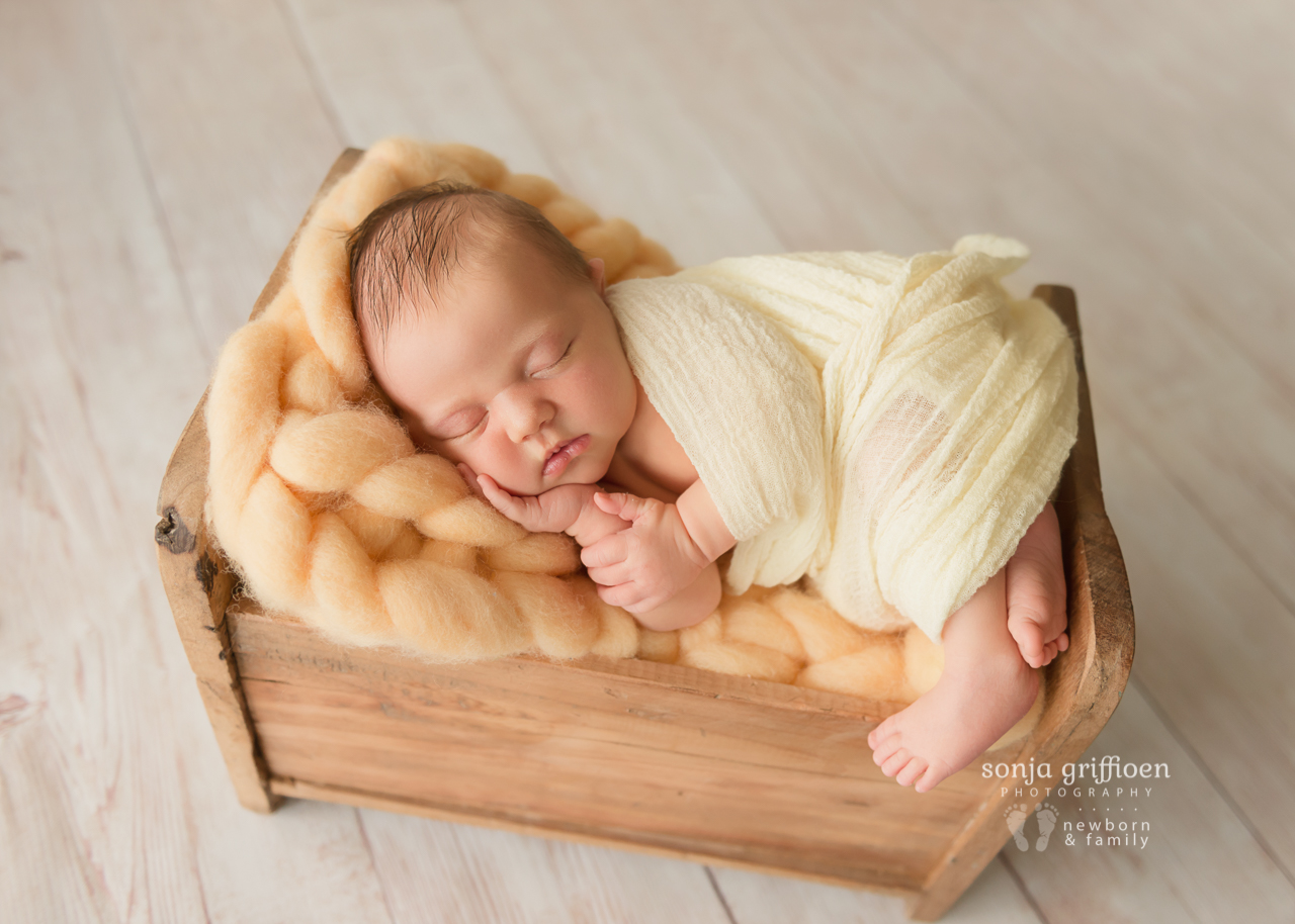 Marguerite-Newborn-Brisbane-Newborn-Photographer-Sonja-Griffioen-09.jpg