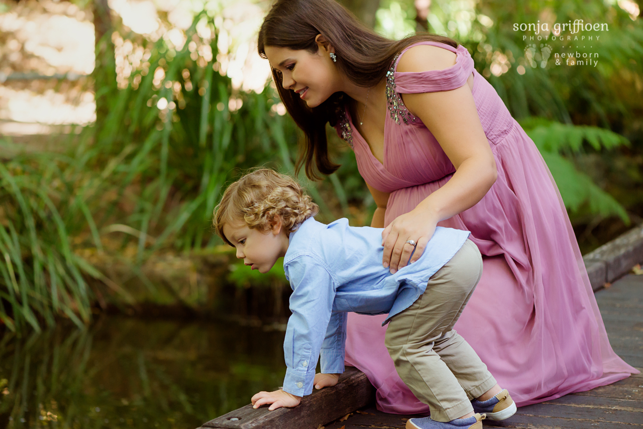 Maria-Maternity-Brisbane-Newborn-Photographer-Sonja-Griffioen-04.jpg