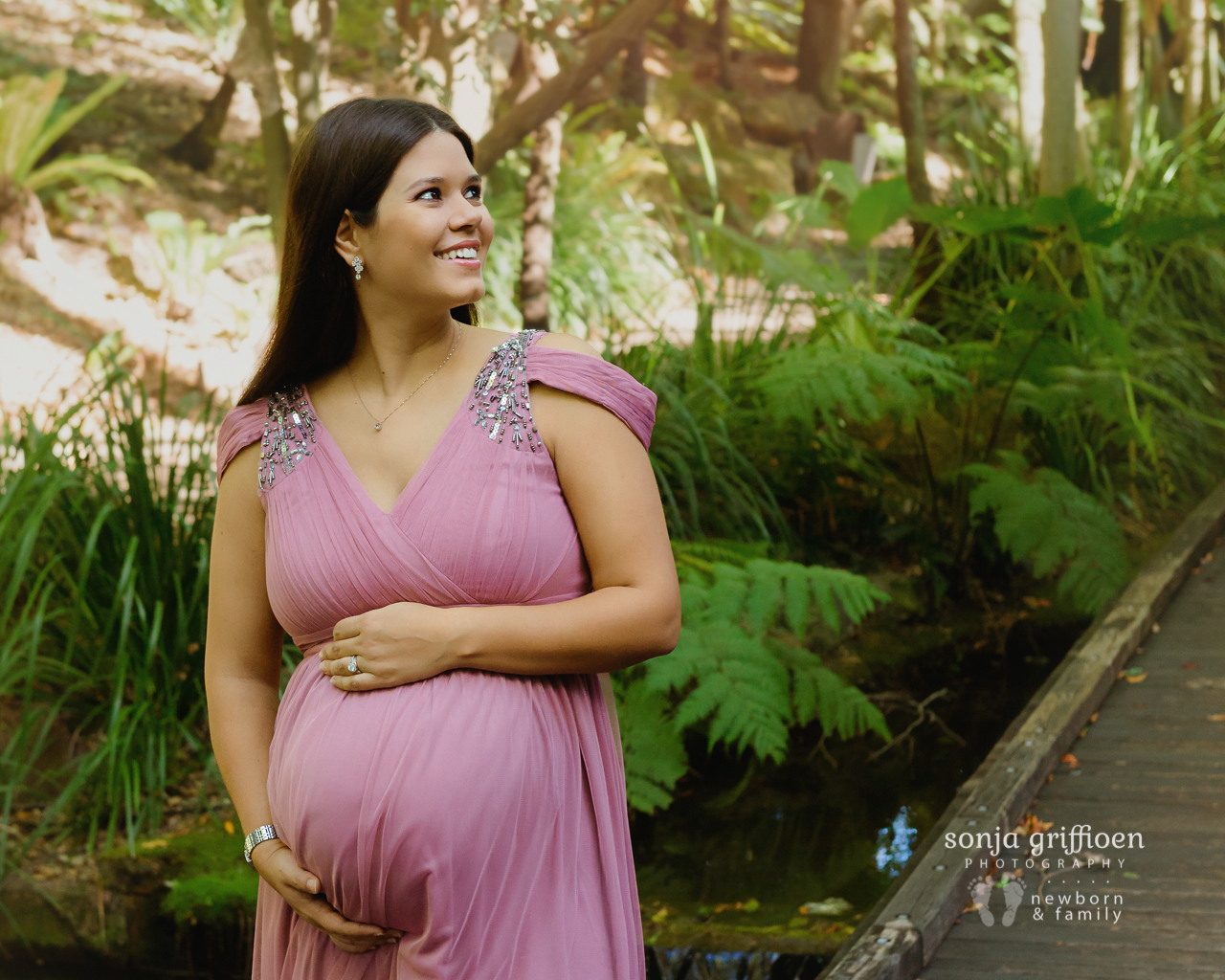 Maria-Maternity-Brisbane-Newborn-Photographer-Sonja-Griffioen-05-2.jpg