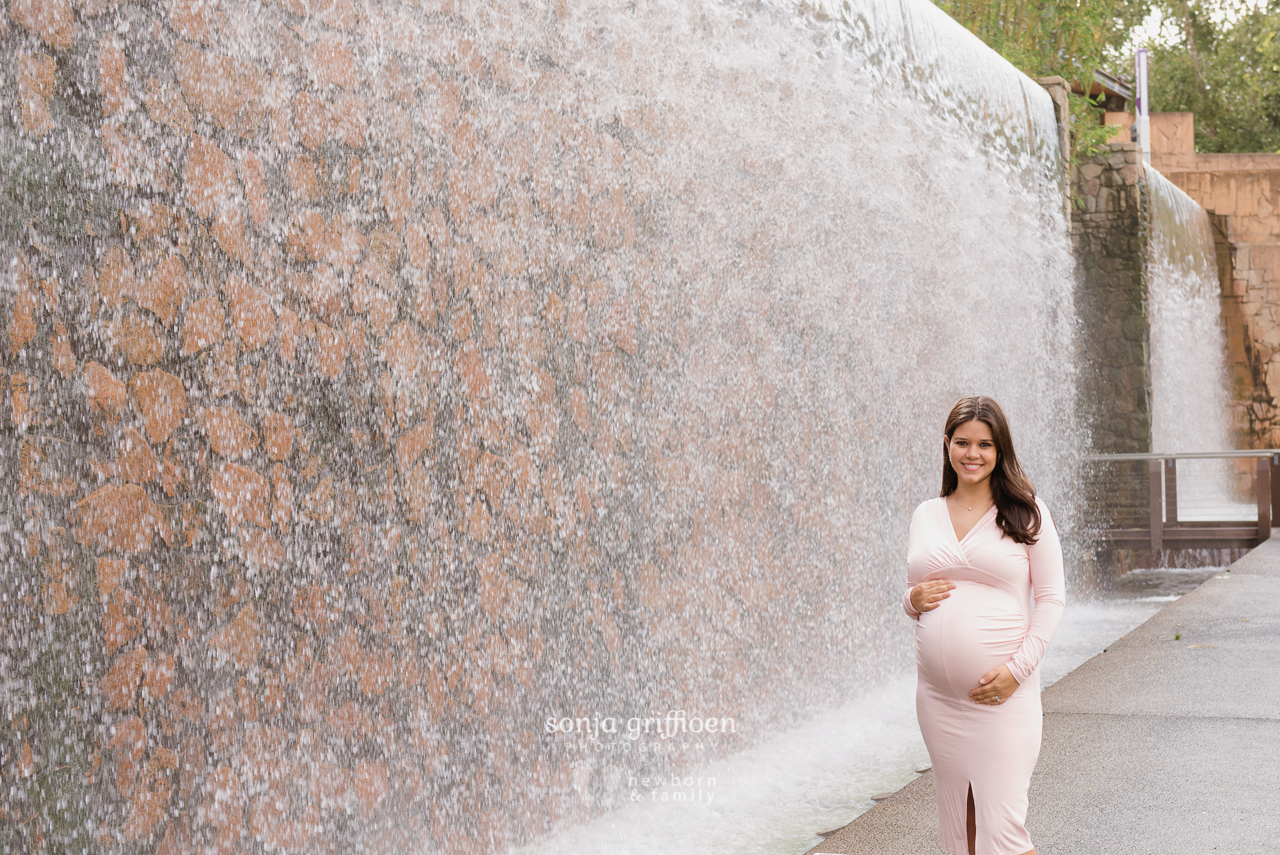 Maria-Maternity-Brisbane-Newborn-Photographer-Sonja-Griffioen-24.jpg