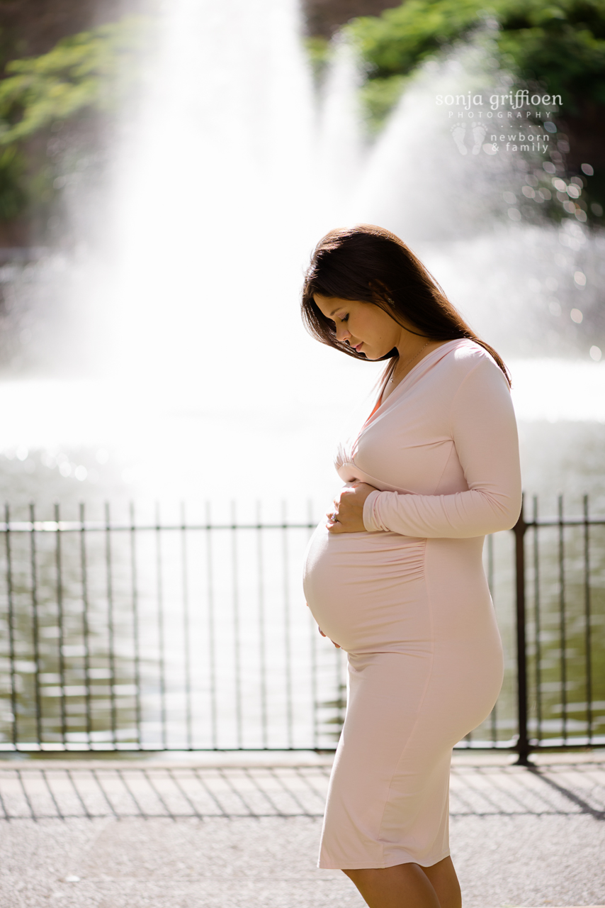 Maria-Maternity-Brisbane-Newborn-Photographer-Sonja-Griffioen-29.jpg
