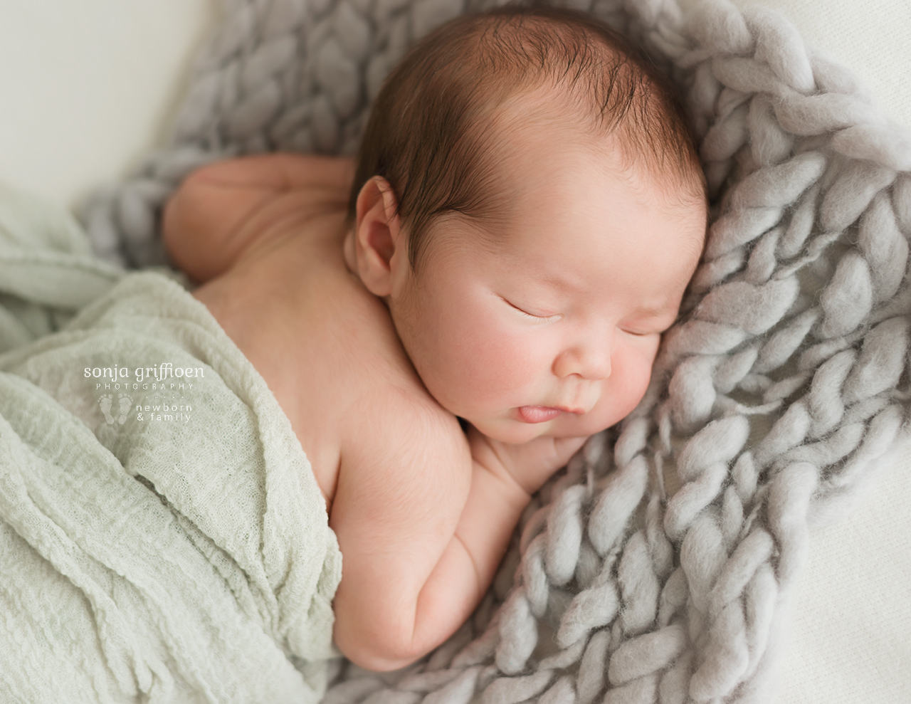 Martien-Newborn-Brisbane-Newborn-Photographer-Sonja-Griffioen-09.jpg