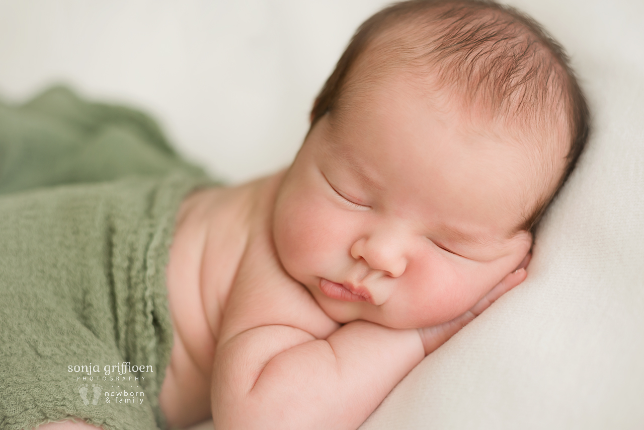 Martien-Newborn-Brisbane-Newborn-Photographer-Sonja-Griffioen-10.jpg