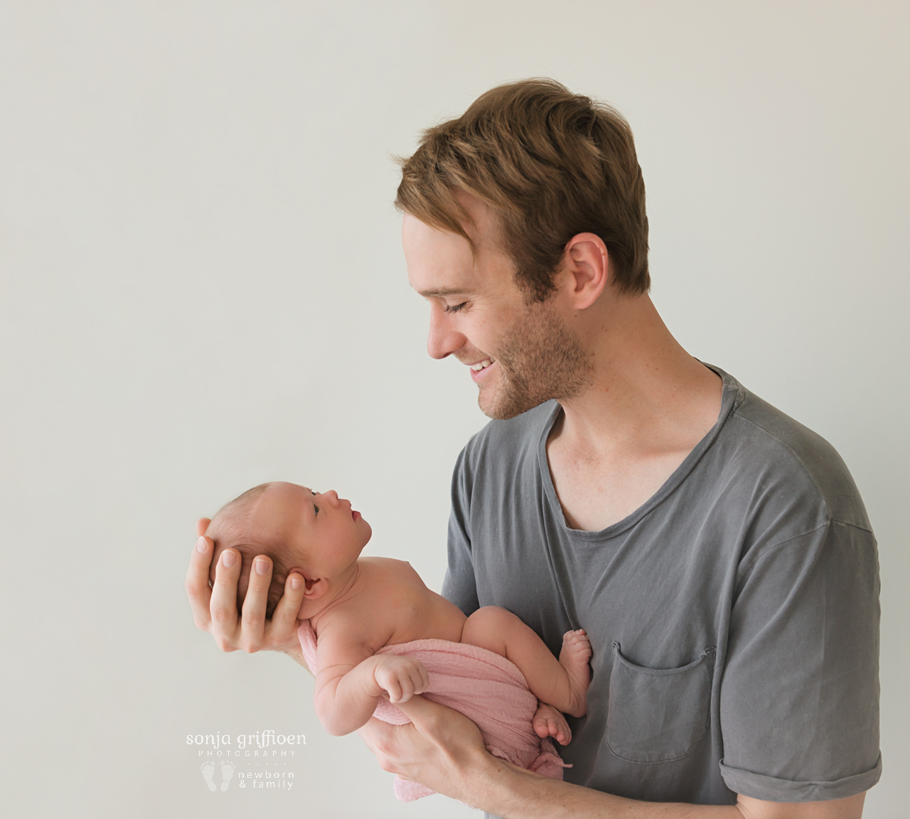 Matilda-Newborn-Brisbane-Newborn-Photographer-Sonja-Griffioen-01.jpg