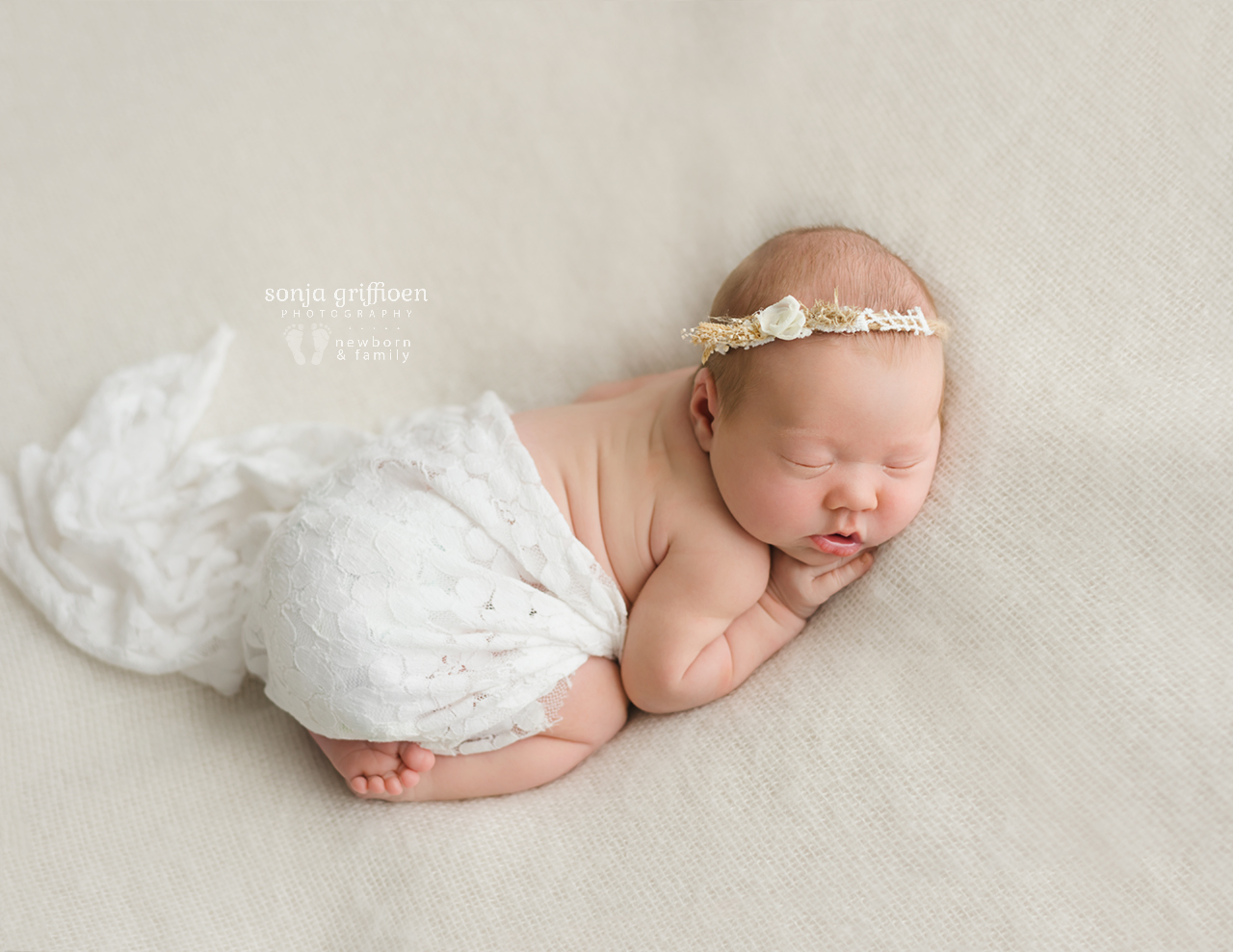 Matilda-Newborn-Brisbane-Newborn-Photographer-Sonja-Griffioen-19.jpg