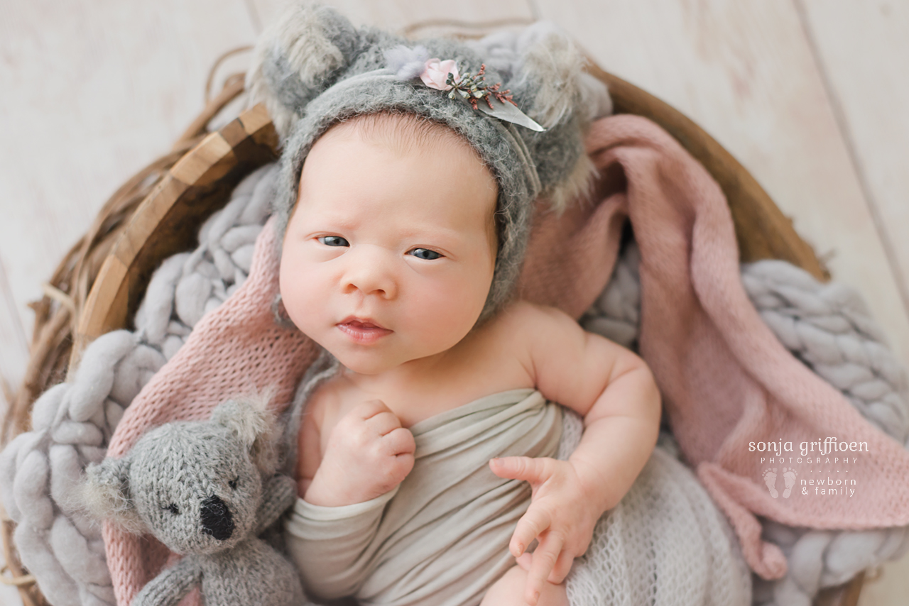 Matilda-Newborn-Brisbane-Newborn-Photographer-Sonja-Griffioen-25.jpg