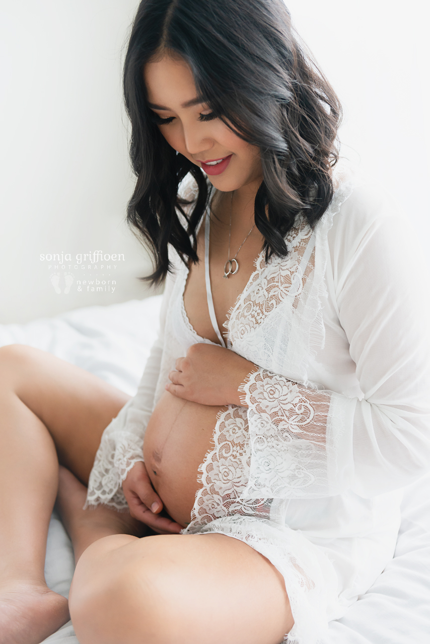 May-Maternity-Brisbane-Newborn-Photographer-Sonja-Griffioen-13.jpg