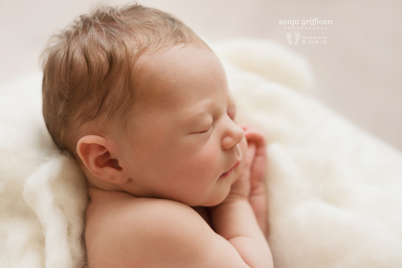 Michelle-Ivy-Newborn-Brisbane-Newborn-Photographer-Sonja-Griffioen-08.jpg