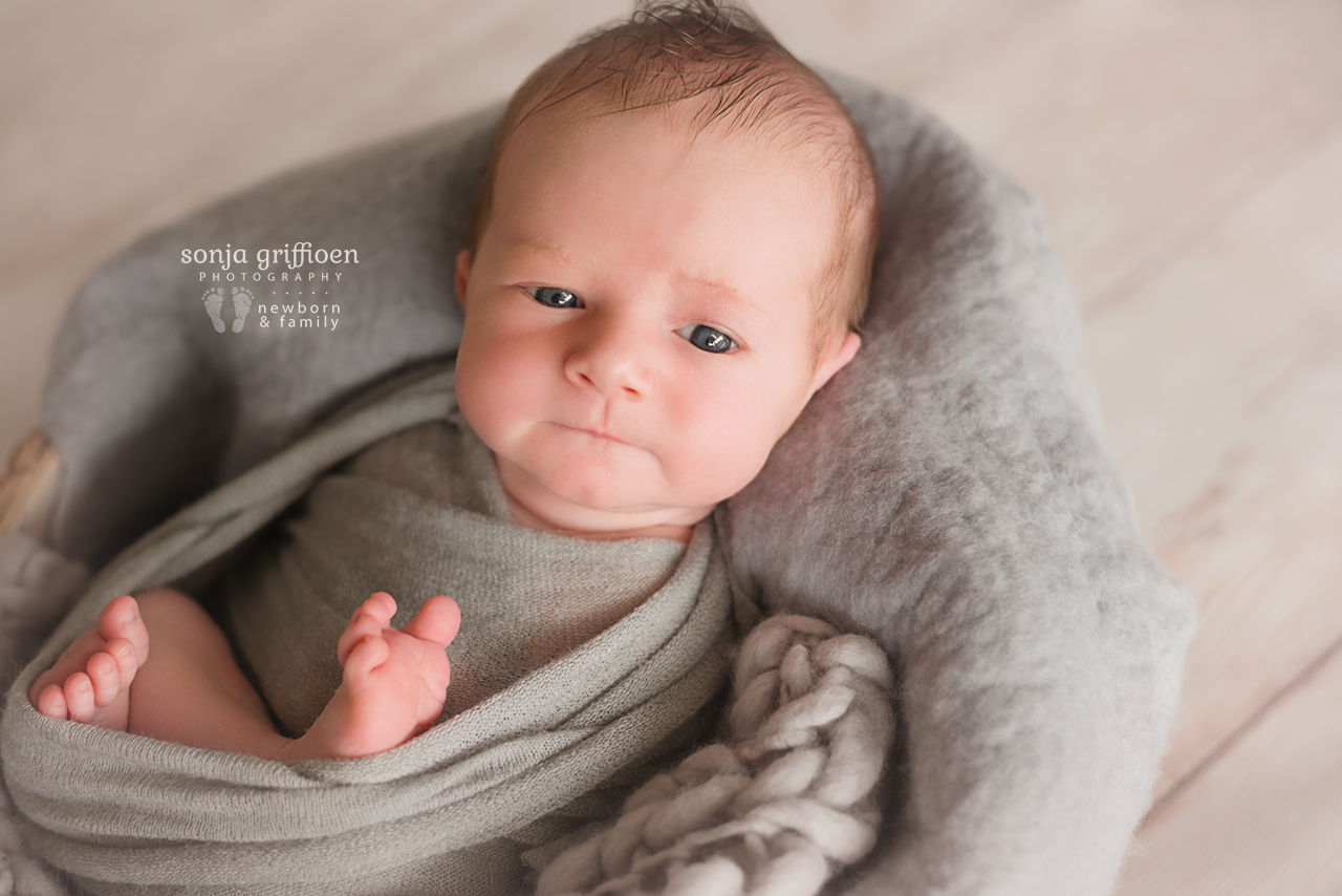 Oliver-Newborn-Brisbane-Newborn-Photographer-Sonja-Griffioen-03.jpg