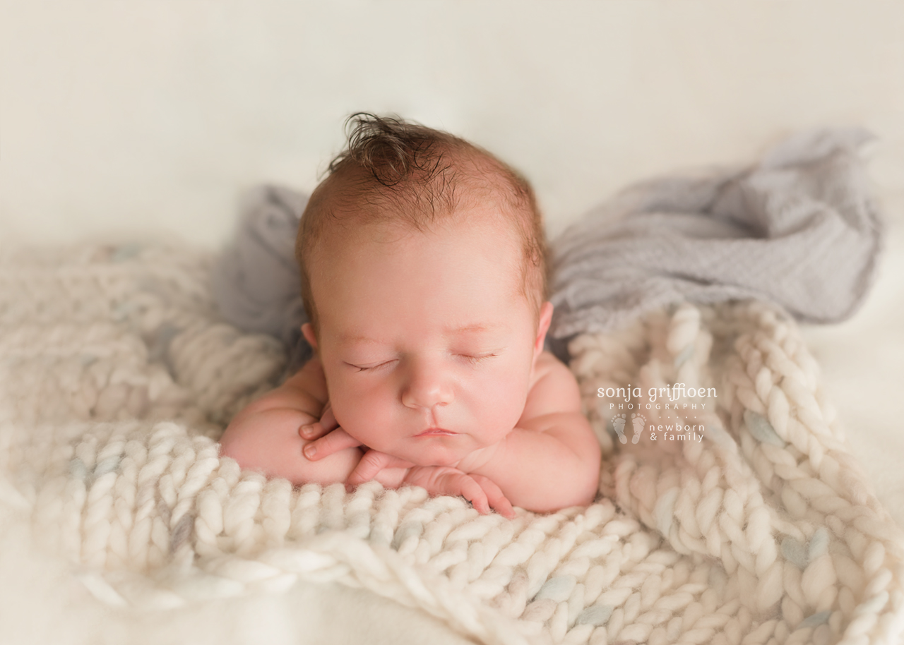 Oliver-Newborn-Brisbane-Newborn-Photographer-Sonja-Griffioen-10.jpg