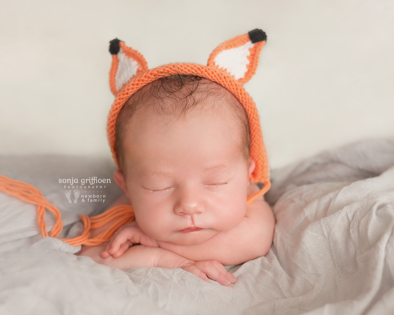 Oliver-Newborn-Brisbane-Newborn-Photographer-Sonja-Griffioen-12.jpg