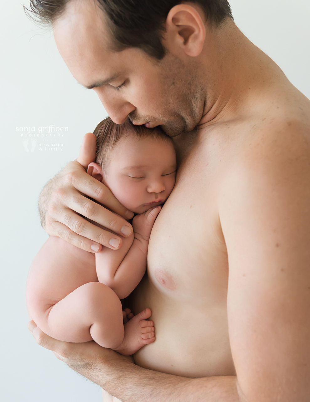 Oliver-Small-Newborn-Brisbane-Newborn-Photographer-Sonja-Griffioen-08.jpg