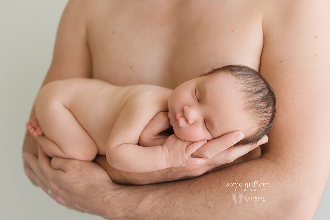 Oliver-Small-Newborn-Brisbane-Newborn-Photographer-Sonja-Griffioen-09.jpg