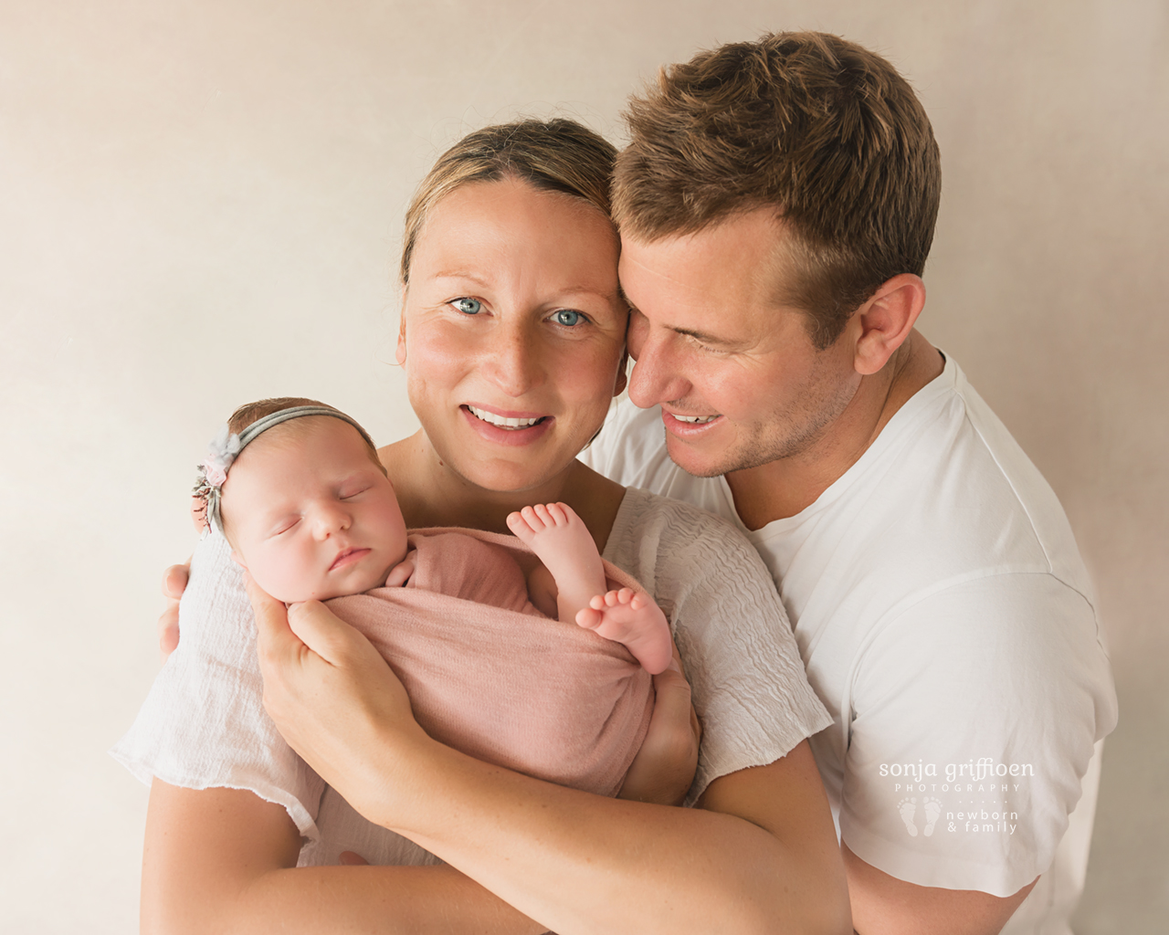 Olivia-A-Newborn-Brisbane-Newborn-Photographer-Sonja-Griffioen-12.jpg