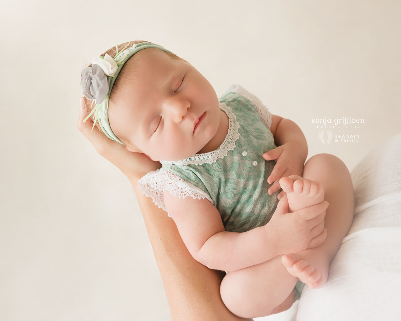 Olivia-A-Newborn-Brisbane-Newborn-Photographer-Sonja-Griffioen-15.jpg