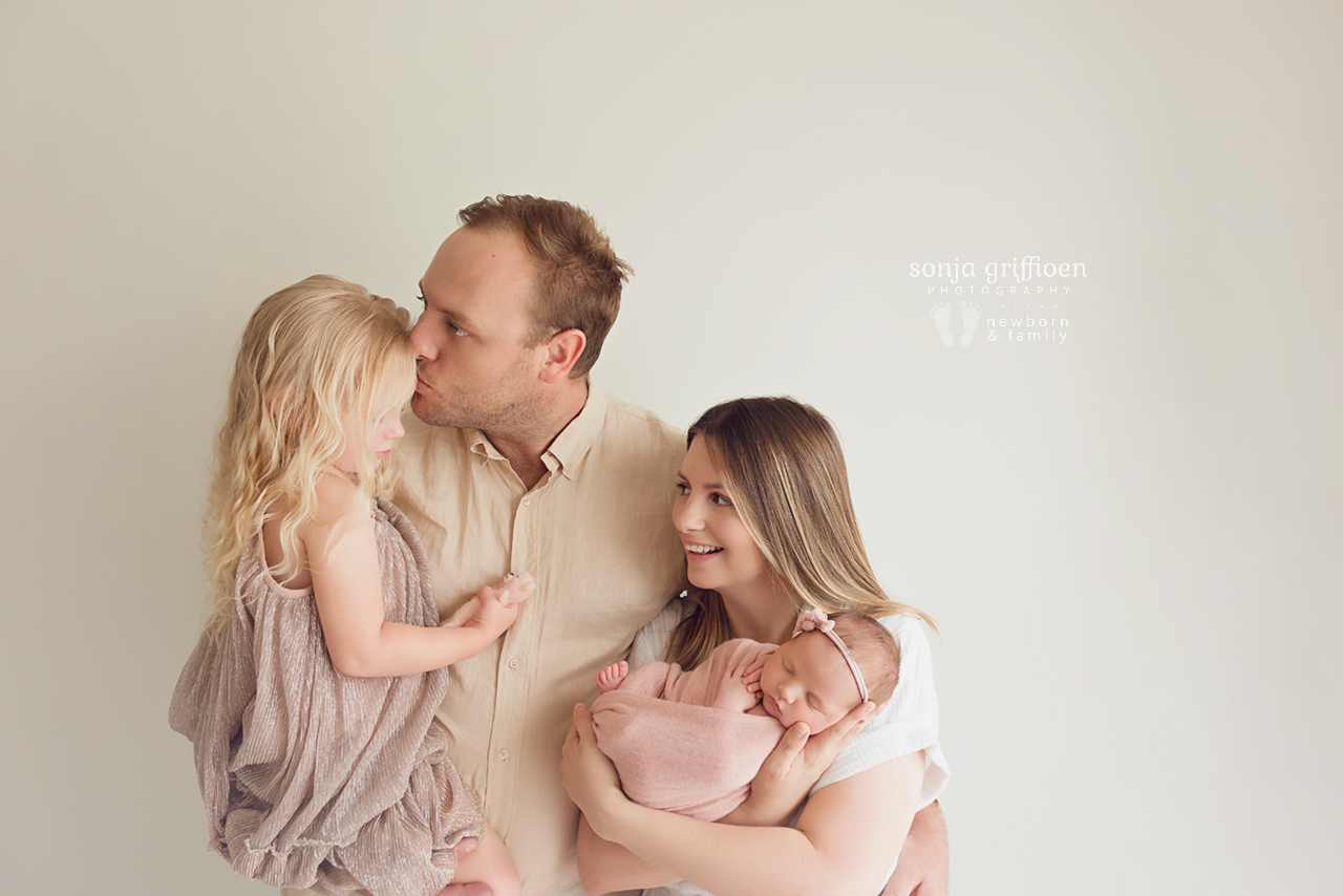 Olivia-O-Newborn-Brisbane-Newborn-Photographer-Sonja-Griffioen-12.jpg