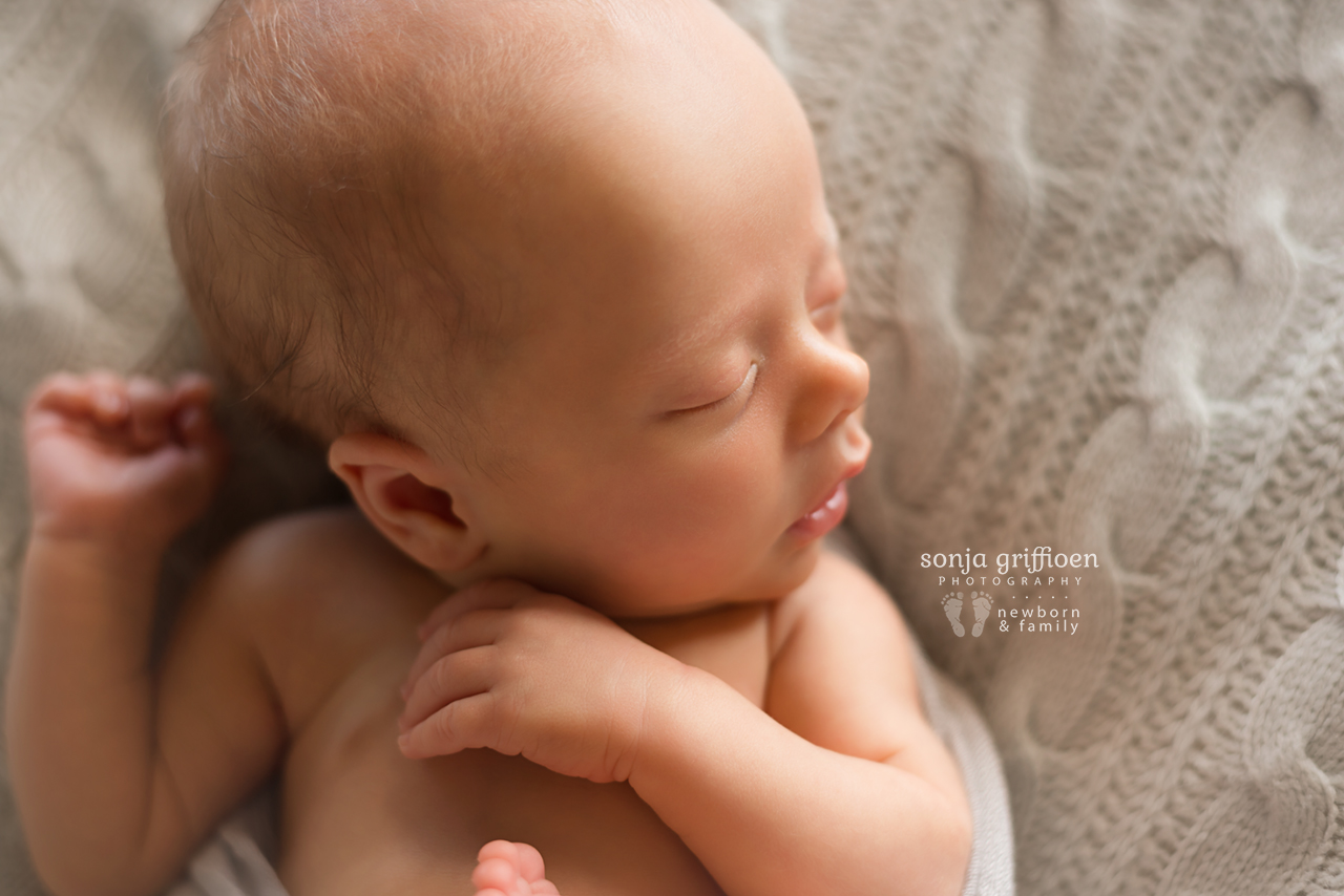 Oskar-Newborn-Brisbane-Newborn-Photographer-Sonja-Griffioen-13.jpg