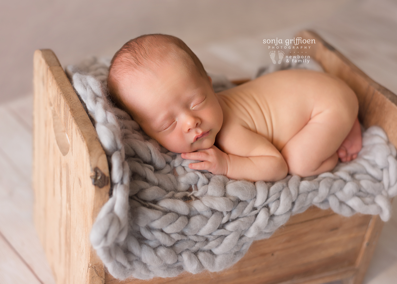 Oskar-Newborn-Brisbane-Newborn-Photographer-Sonja-Griffioen-14.jpg