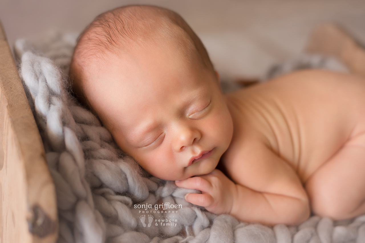 Oskar-Newborn-Brisbane-Newborn-Photographer-Sonja-Griffioen-16.jpg