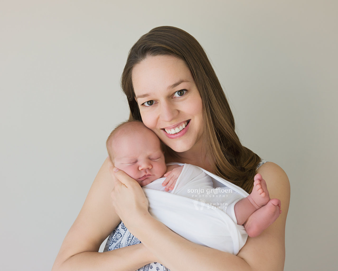 Owen-Newborn-Brisbane-Newborn-Photographer-Sonja-Griffioen-01.jpg