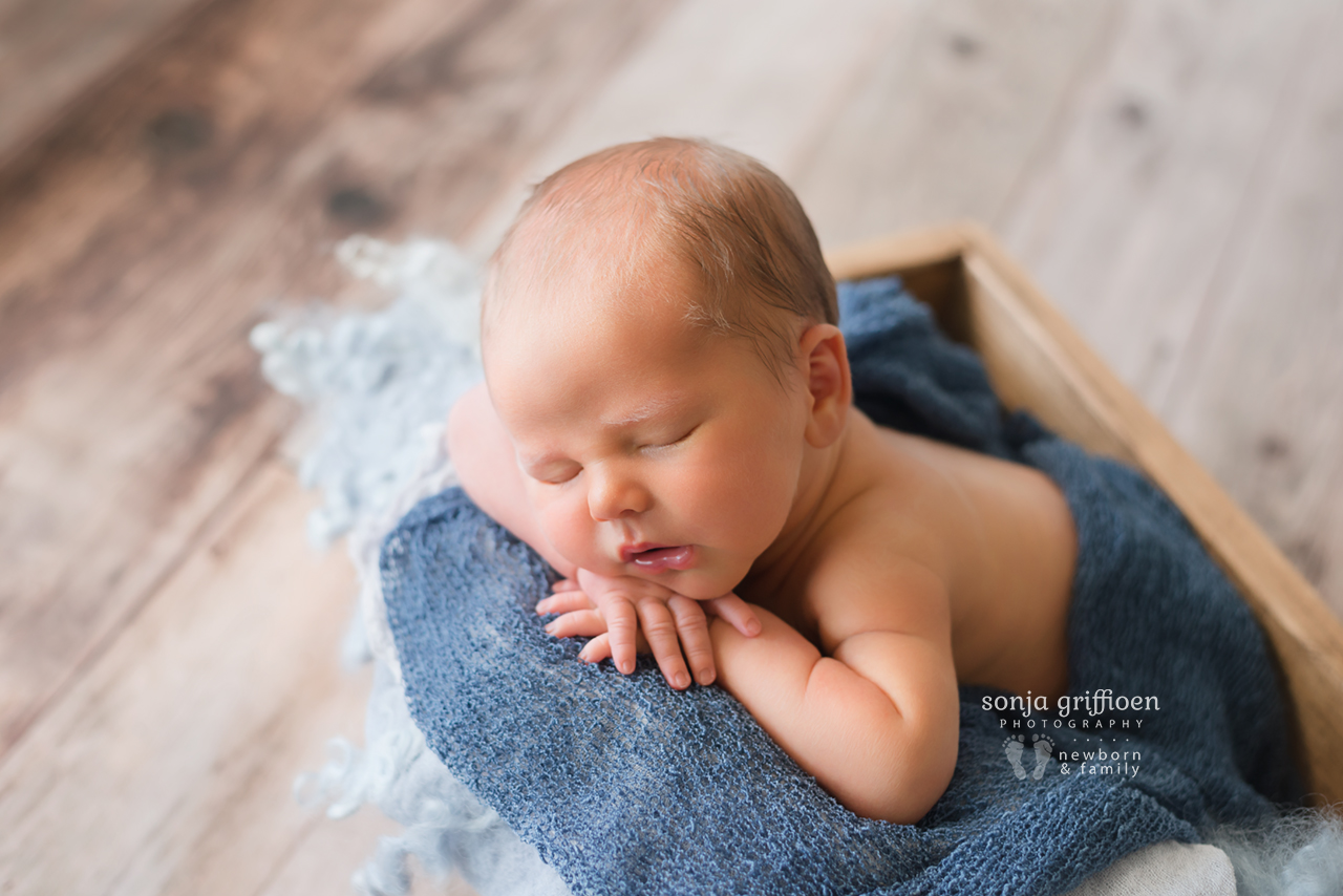 Peter-Newborn-Brisbane-Newborn-Photographer-Sonja-Griffioen-06.jpg
