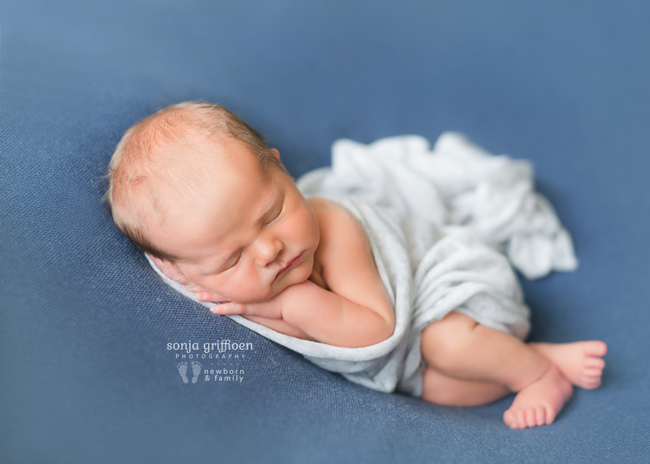 Peter-Newborn-Brisbane-Newborn-Photographer-Sonja-Griffioen-09.jpg