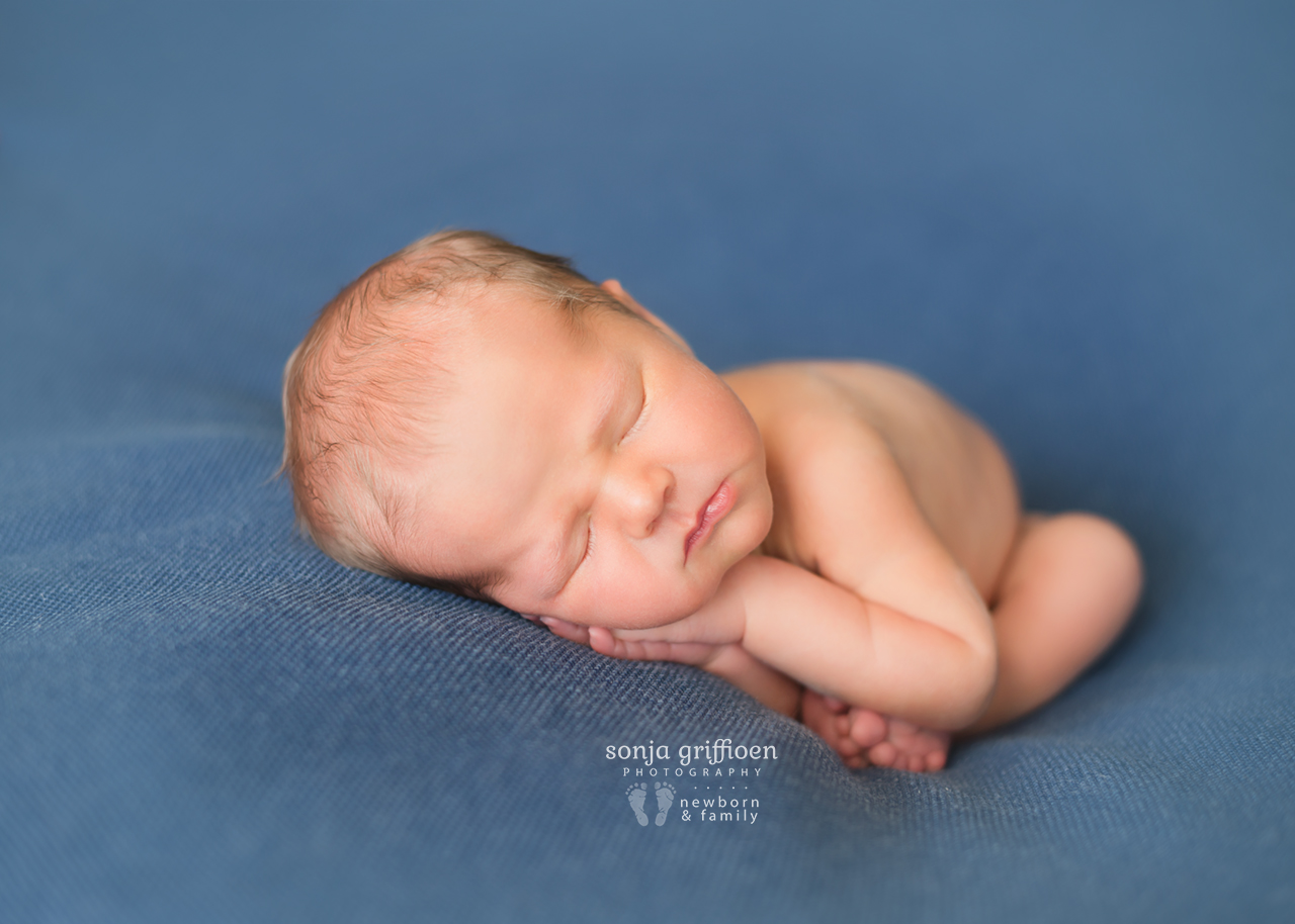 Peter-Newborn-Brisbane-Newborn-Photographer-Sonja-Griffioen-11.jpg