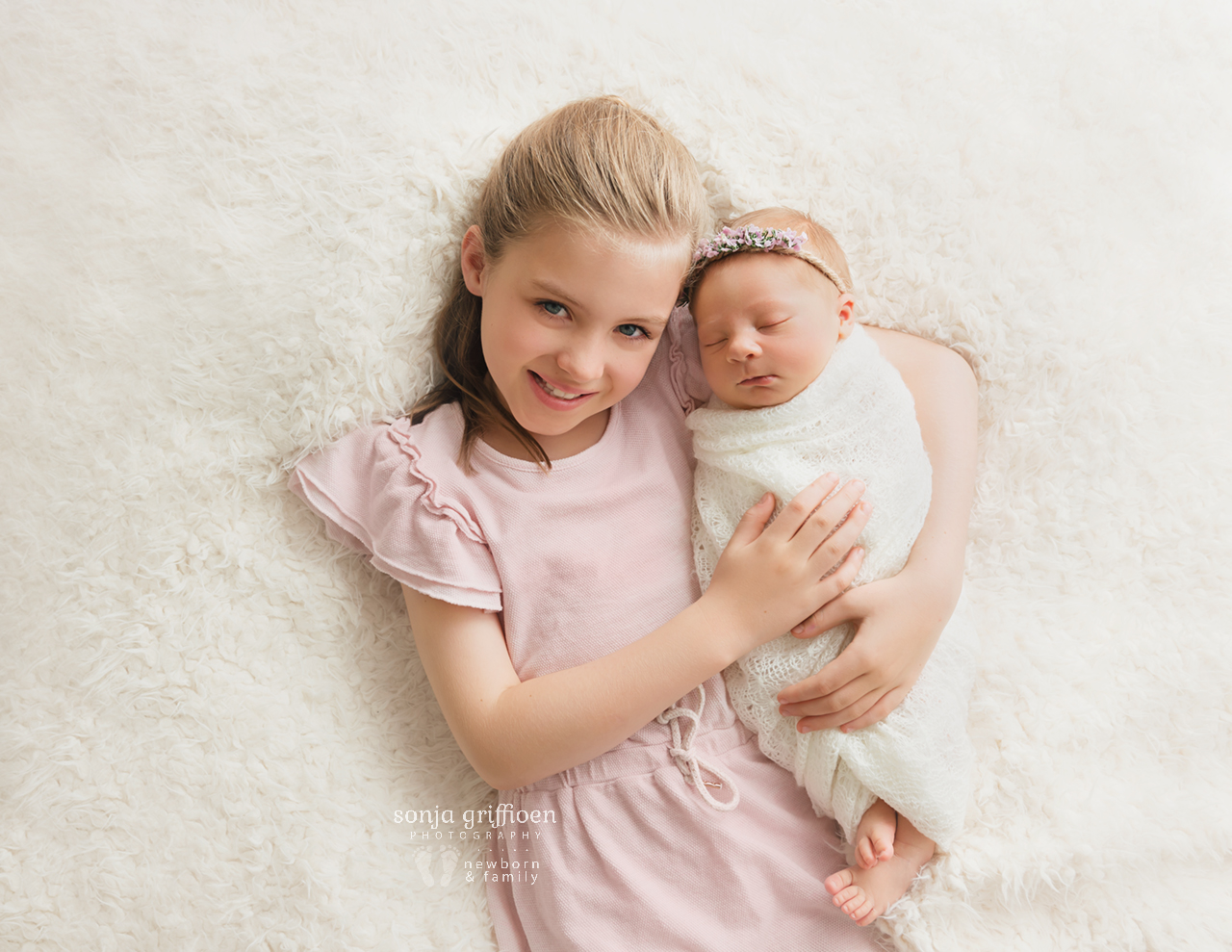 Petra-Newborn-Brisbane-Newborn-Photographer-Sonja-Griffioen-02.jpg