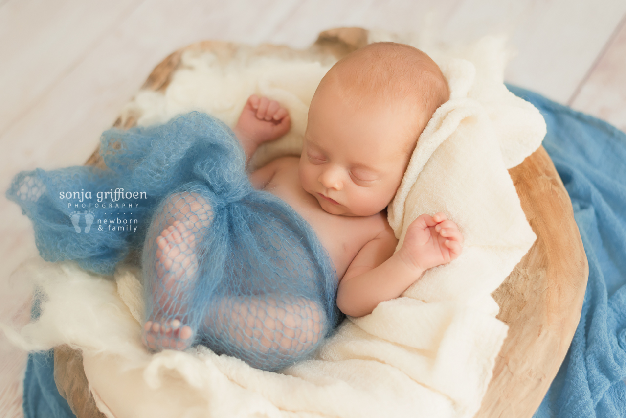 Remi-Newborn-Brisbane-Newborn-Photographer-Sonja-Griffioen-14.jpg