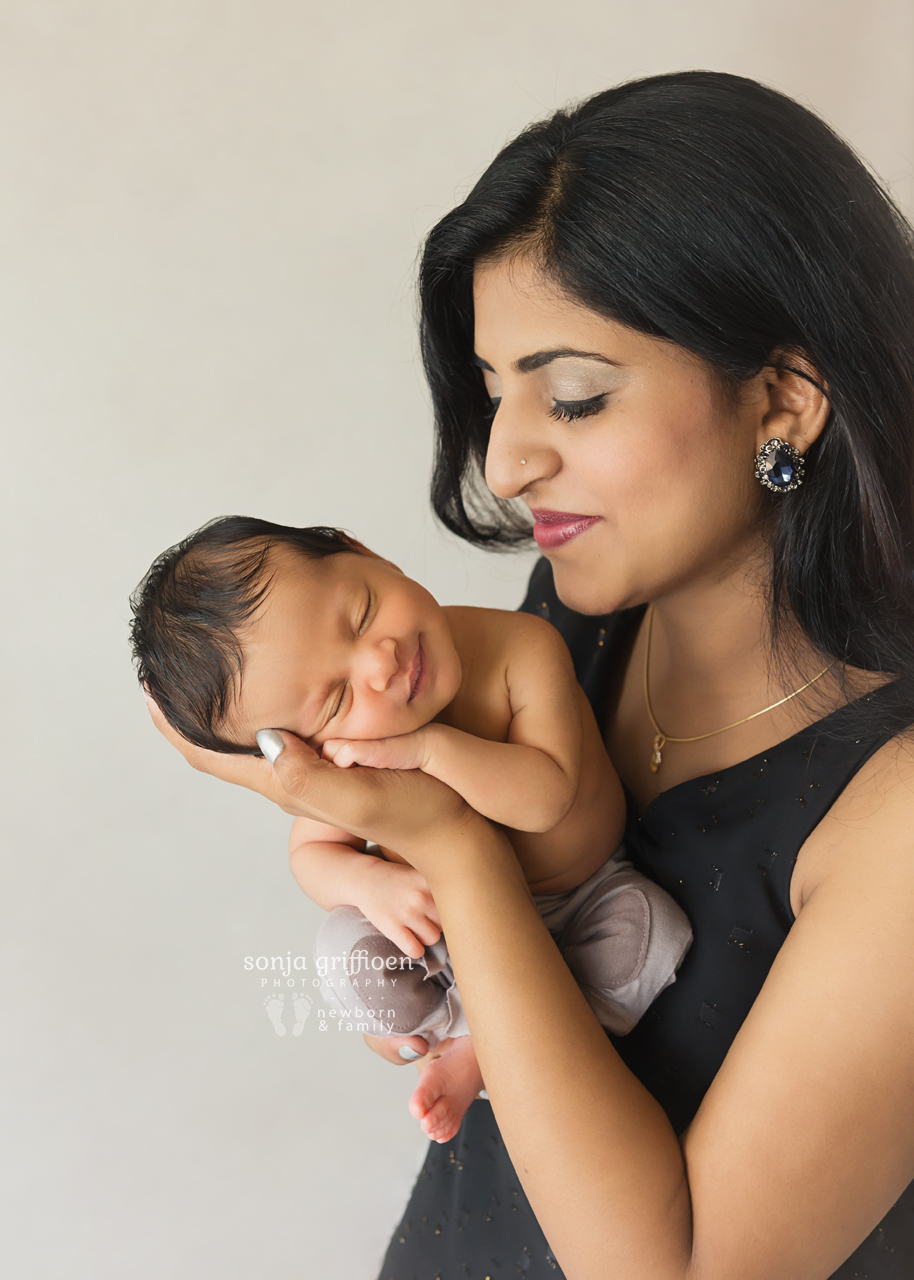 Reuben-Newborn-Brisbane-Newborn-Photographer-Sonja-Griffioen-02.jpg