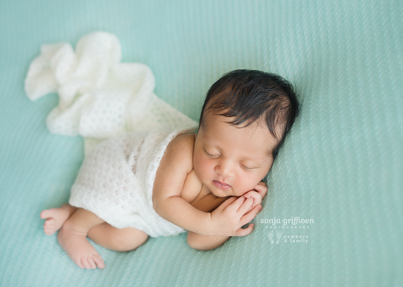 Reuben-Newborn-Brisbane-Newborn-Photographer-Sonja-Griffioen-20.jpg