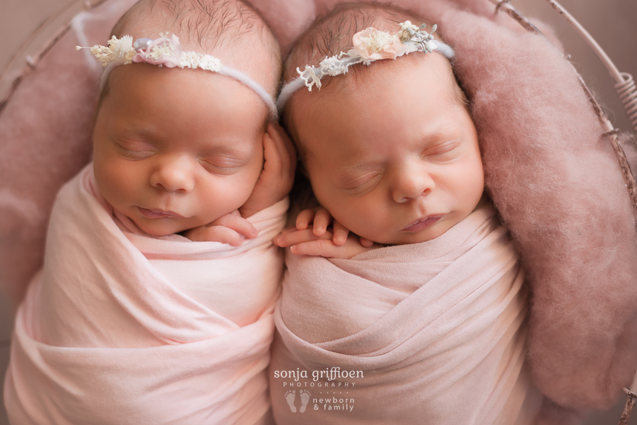 Ruby-Lily-Newborn-Brisbane-Newborn-Photographer-Sonja-Griffioen-01.jpg