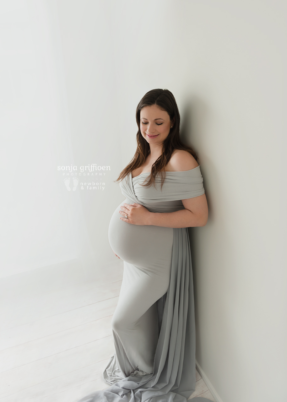 Sarah-Maternity-Brisbane-Newborn-Photographer-Sonja-Griffioen-06.jpg