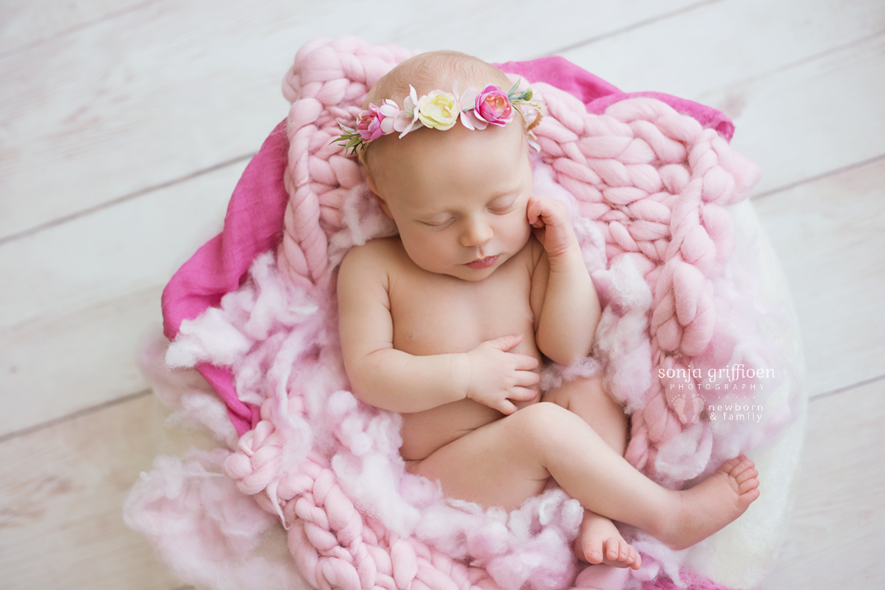 Sienna-Newborn-Brisbane-Newborn-Photographer-Sonja-Griffioen-18.jpg