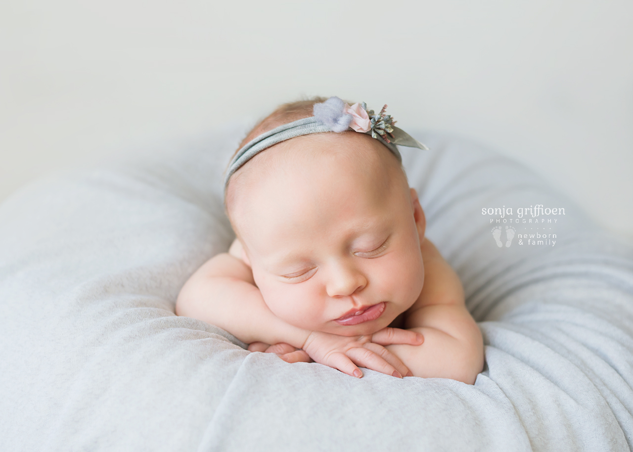 Sienna-Newborn-Brisbane-Newborn-Photographer-Sonja-Griffioen-22.jpg