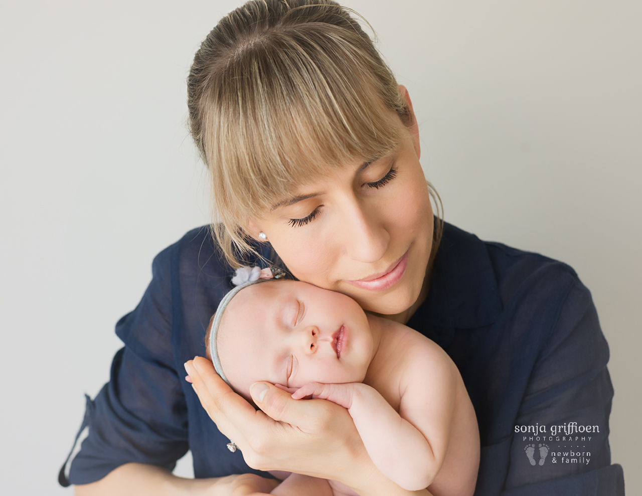 Sienna-Newborn-Brisbane-Newborn-Photographer-Sonja-Griffioen-25.jpg